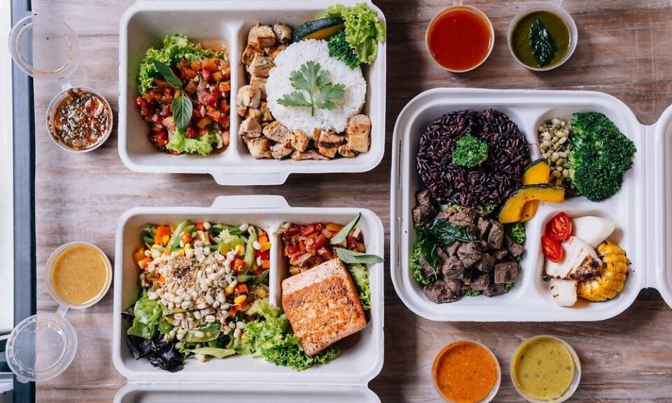 Alimentação fora do lar bate recorde com R$ 62,9 bi no trimestre, imagem ilustrativa