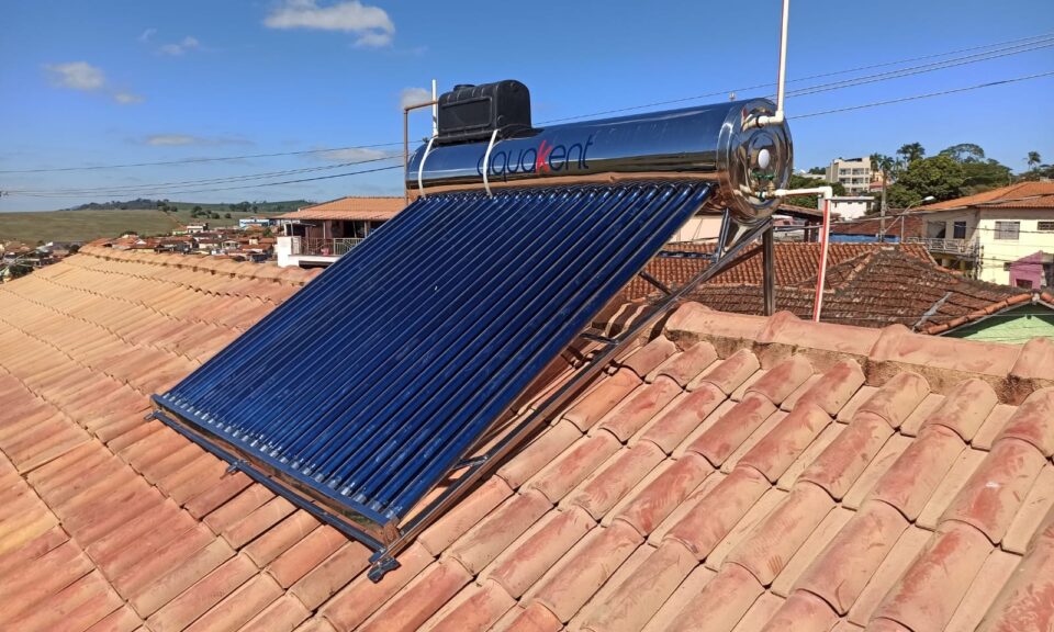 Aquecimento solar para restaurante ganha inox e garantia maior, imagem ilustrativa
