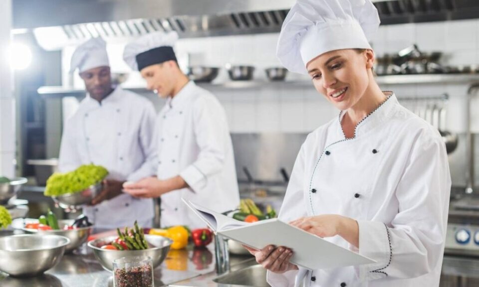 Custo dos alimentos cai 0,61% e o restaurante ganha margem, imagem ilustrativa