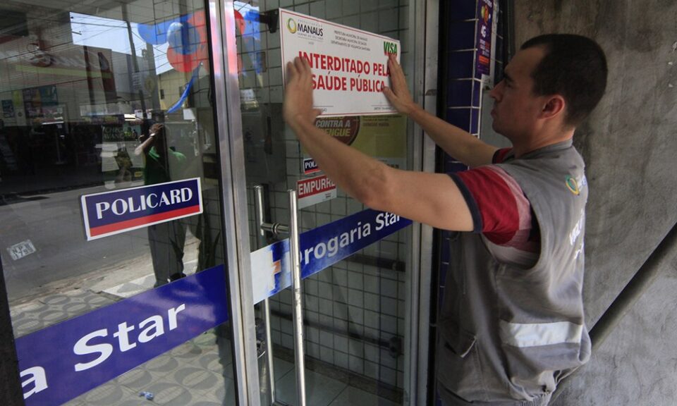 Interdição da Visa Manaus: multa de até R$ 61 mil e porta fechada, imagem ilustrativa