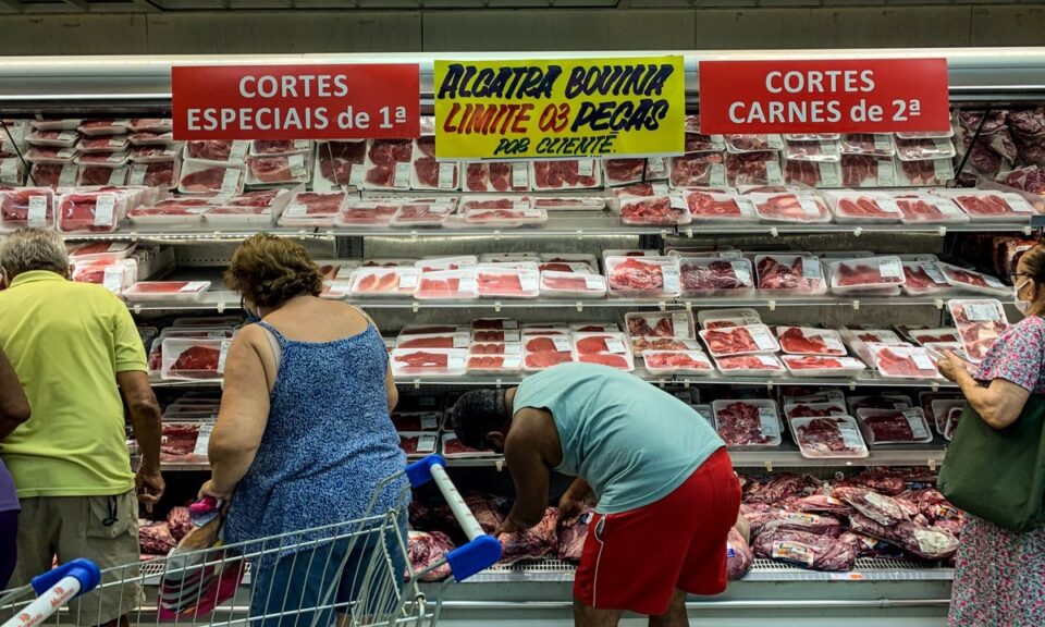 Preço da carne cai no IPCA-15, mas arroba bate recorde em agosto, imagem ilustrativa