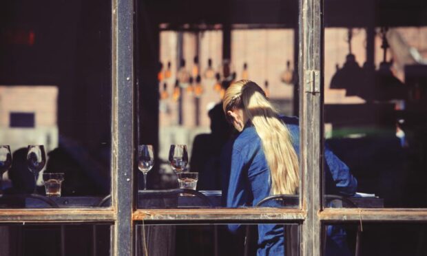 Fim da escala 6×1: como adaptar seu restaurante à nova realidade — imagem ilustrativa