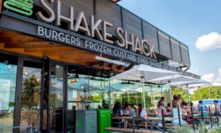 Shake Shack no Brasil prevê 40 restaurantes até 2036, imagem ilustrativa